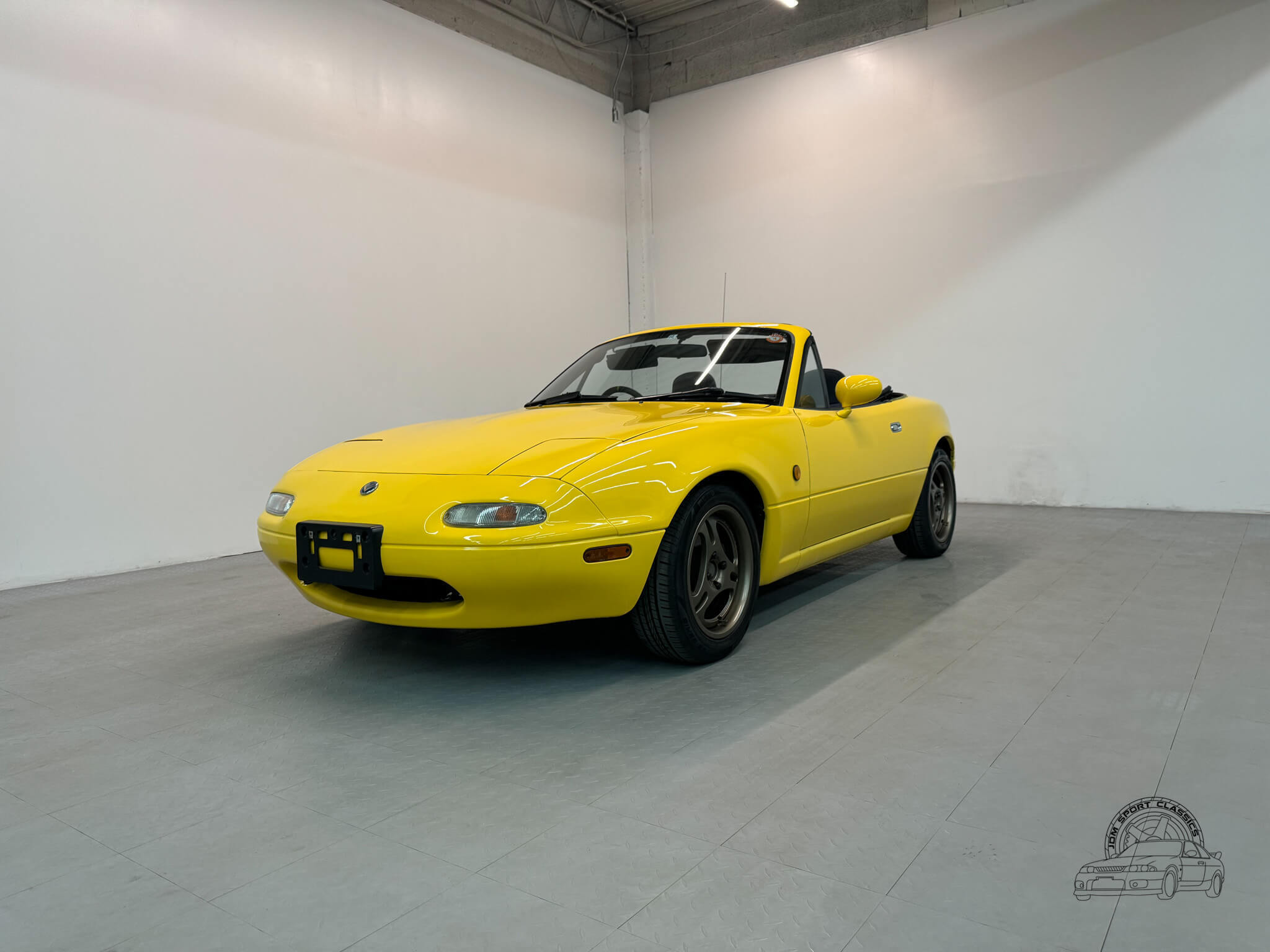 1990 Mazda Eunos Roadster Sold | JDM Supply