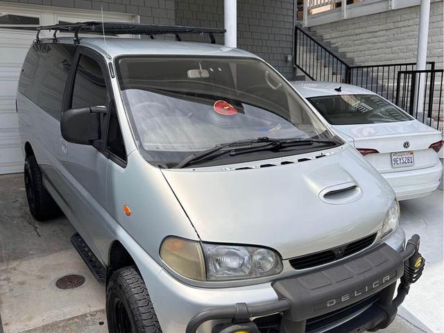 1995 Mitsubishi Delica Space Gear