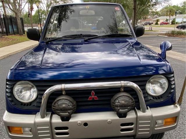 1996 Mitsubishi Pajero Mini