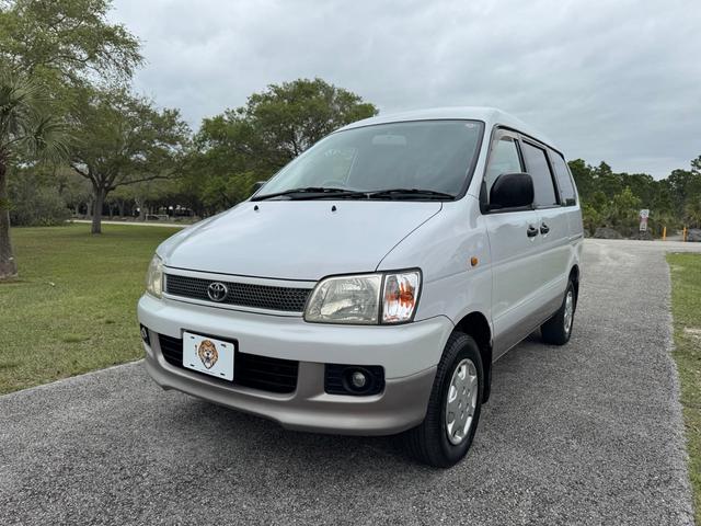 1998 Toyota LiteAce Noah 4WD
