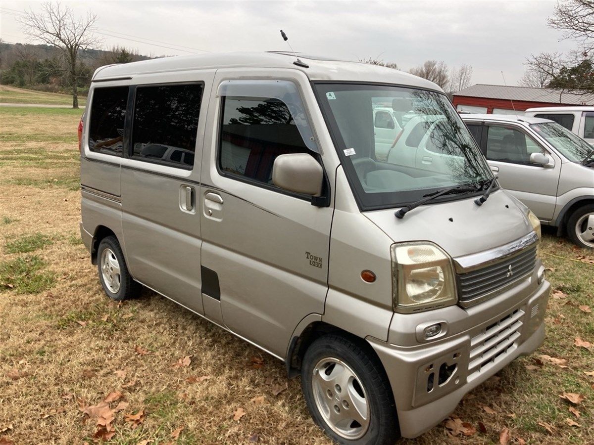 Mitsubishi Town Box For Sale | JDM Supply