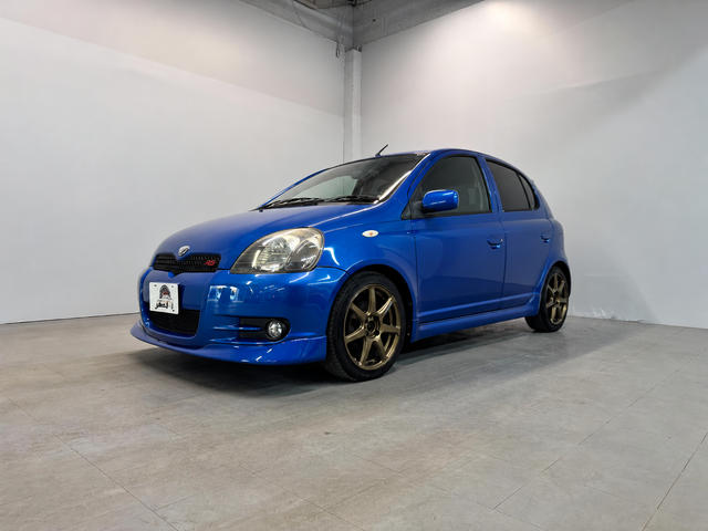2001 Toyota Vitz RS