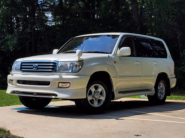 2001 Toyota Land Cruiser UZJ100