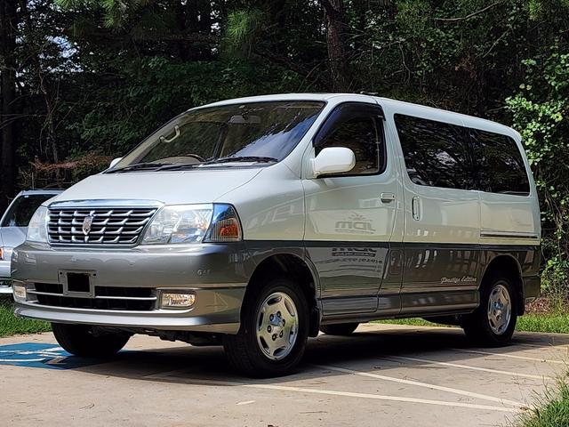 2001 Toyota Grand Hiace